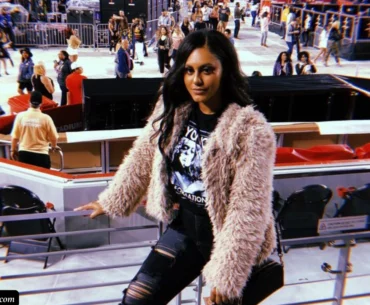 How to Dress For a Concert in Winter