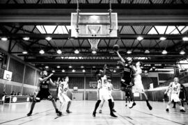 Do leggings help in basketball?