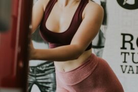 How To Wear Leggings on Your Period