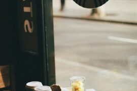 Can You Wear Leggings at Starbucks?