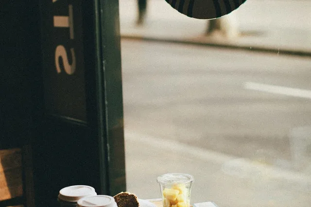 Can You Wear Leggings at Starbucks?