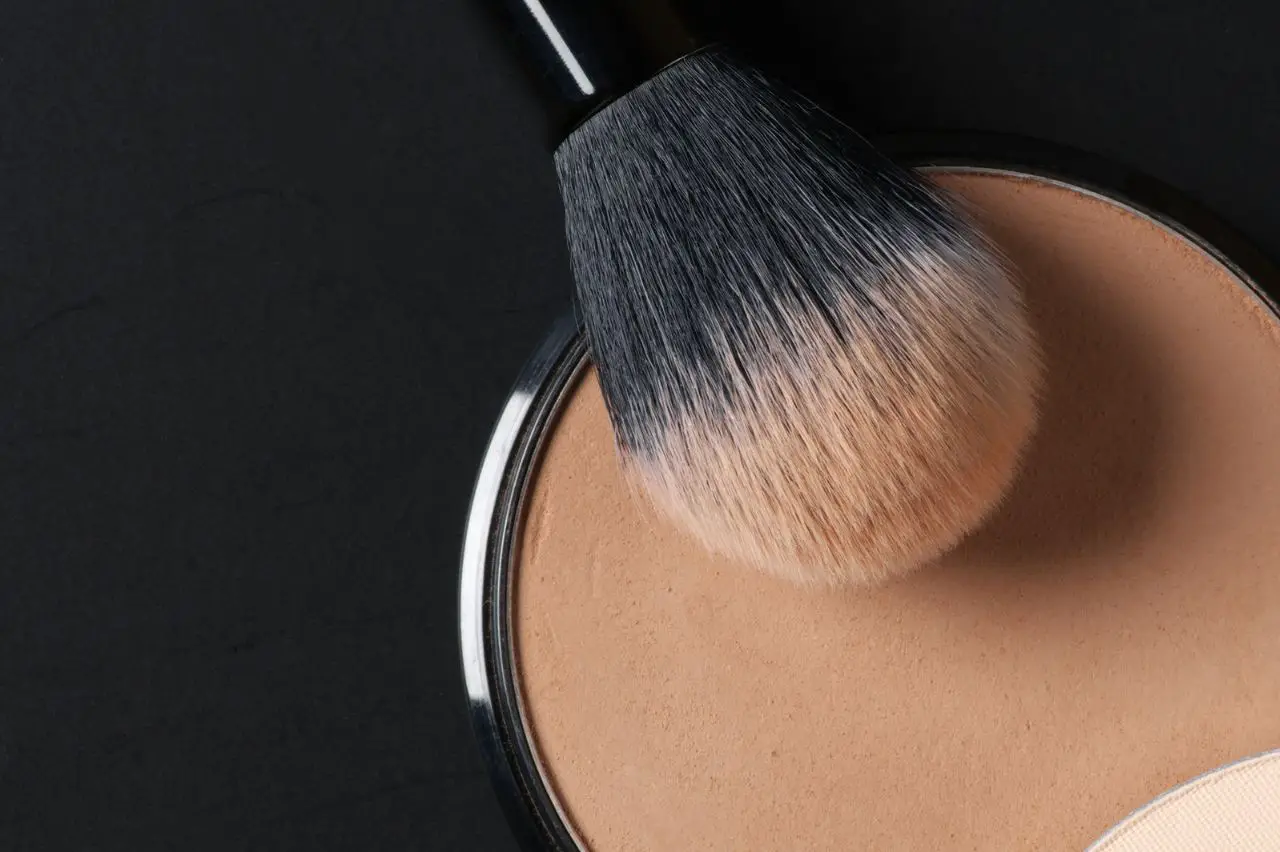 Can you use Dark face powder as bronzer?