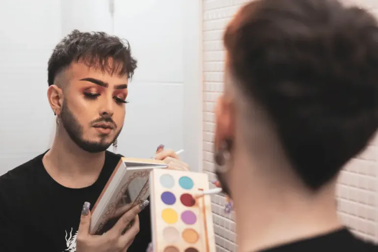 Can Boys Wear Makeup?
