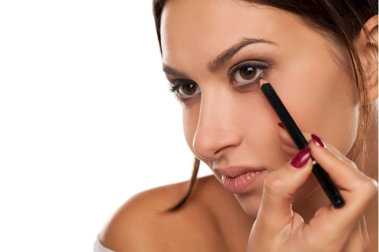 The Benefits of Tightlining Your Eyeliners