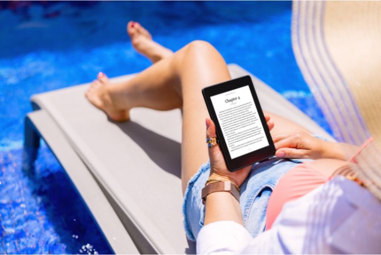 Kindle paperwhite e-reader