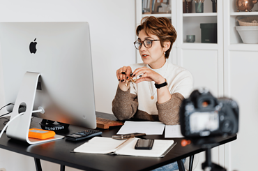 The Ultimate Guide to Blue Light Glasses