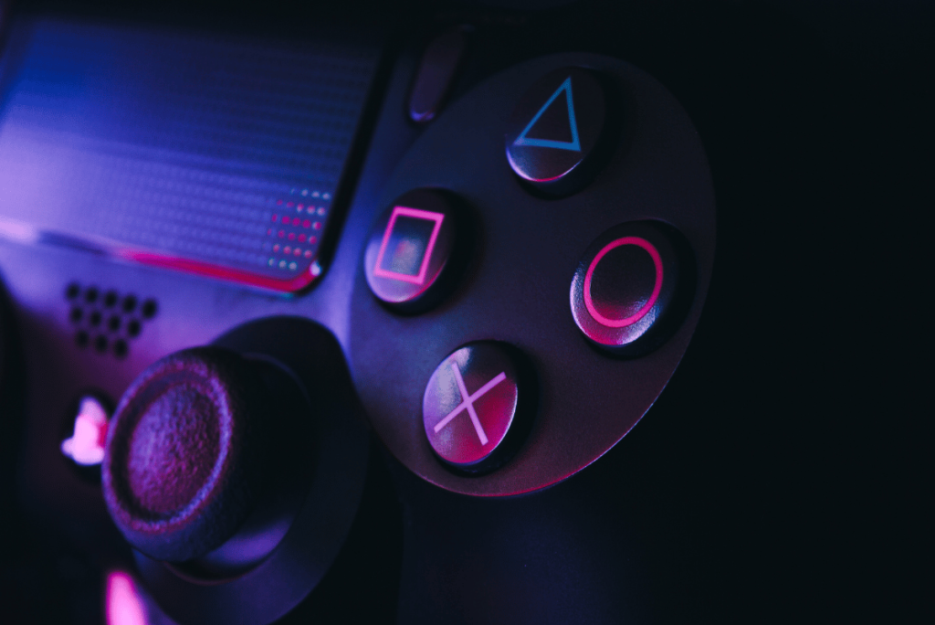 Top Female Twitch Streamers