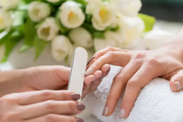 Does Buffing Nails Damage Them