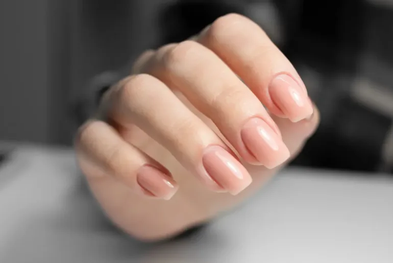 Will Gel Nail Polish Dry Without UV Light