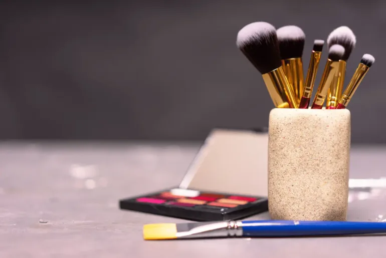 Best Brushes for Pressed Mineral Powder Foundation