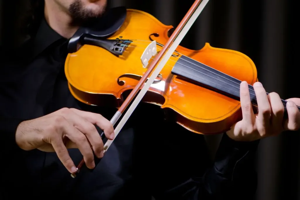 Can You Play Violin With Long Nails?