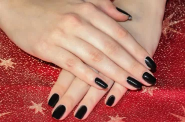 Do Guys Like Black Nail Polish?