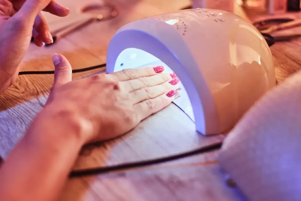 How Long To Cure Gel Nails With Led Light