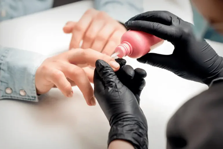 Should You Use Nail Dehydrator or Primer First