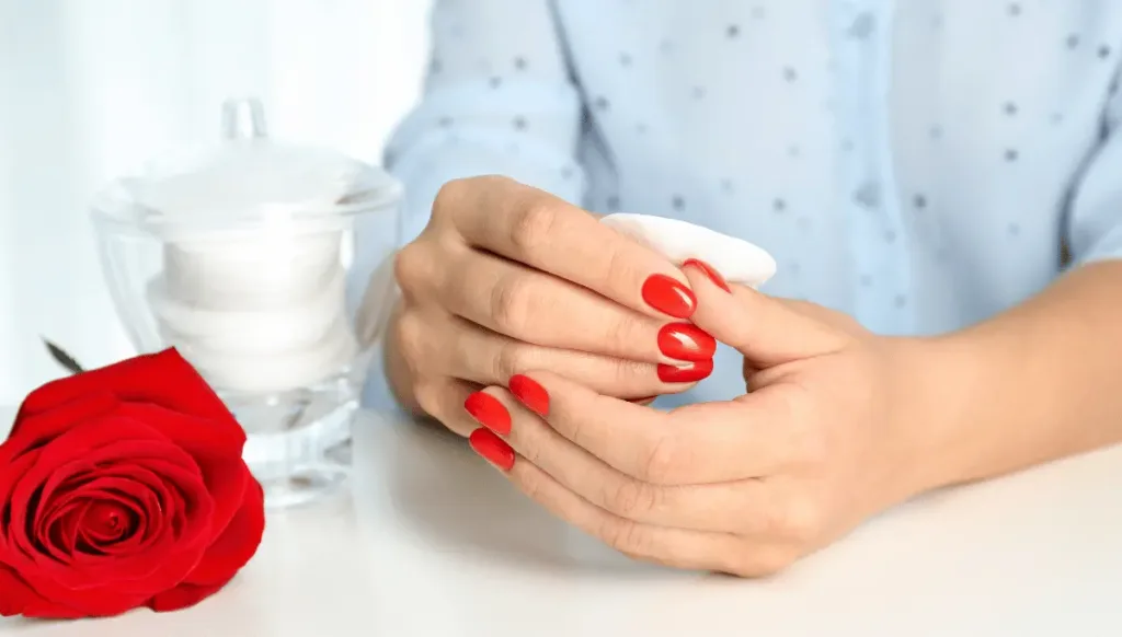 4 Ways to Remove Sticky Layer from Gel Nails