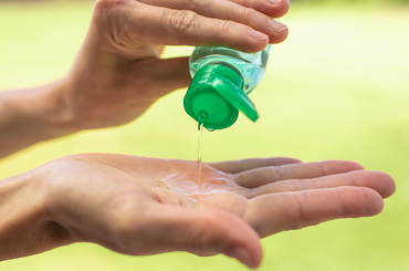 Can I Use Rubbing Alcohol To Dehydrate My Nails