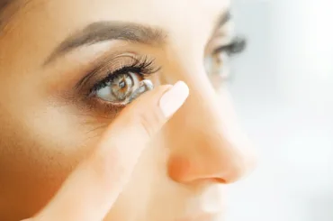 Can You Take Out Contacts with Long Nails?