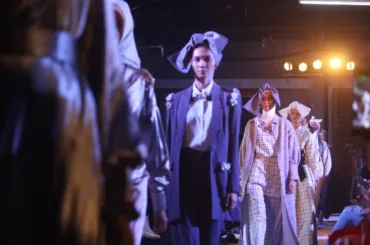 How to Properly Follow Fashion Shows