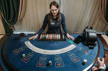 5 Jobs in the Casino That Women Are Dominating
