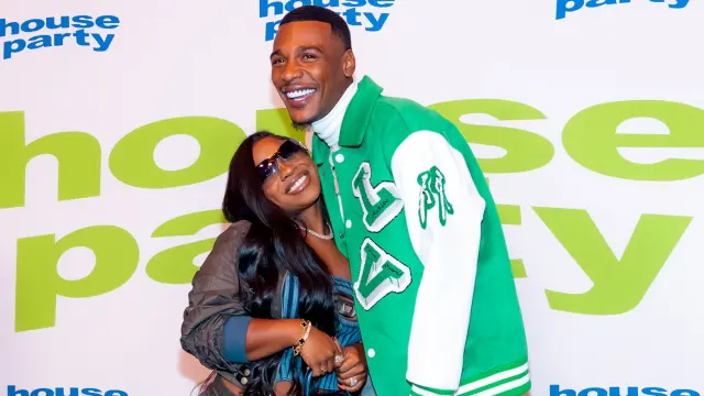 Who is Reginae Carter dating?