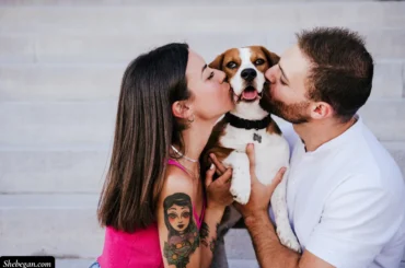 Ways to Tell If Your Girlfriend Is Crazy About You