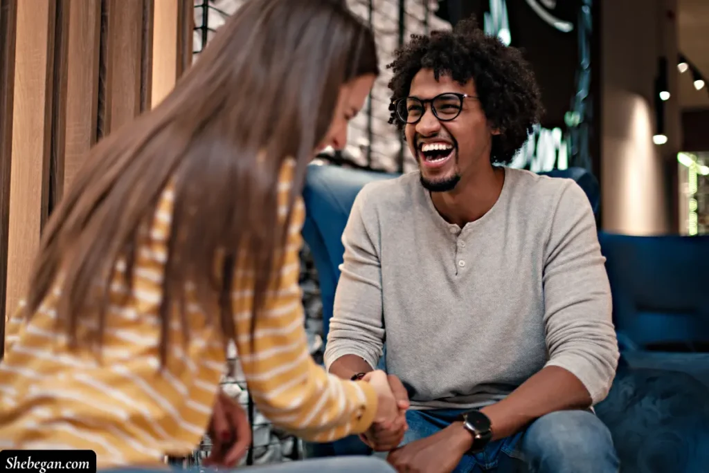 Signs He Is Nervous During a First Date