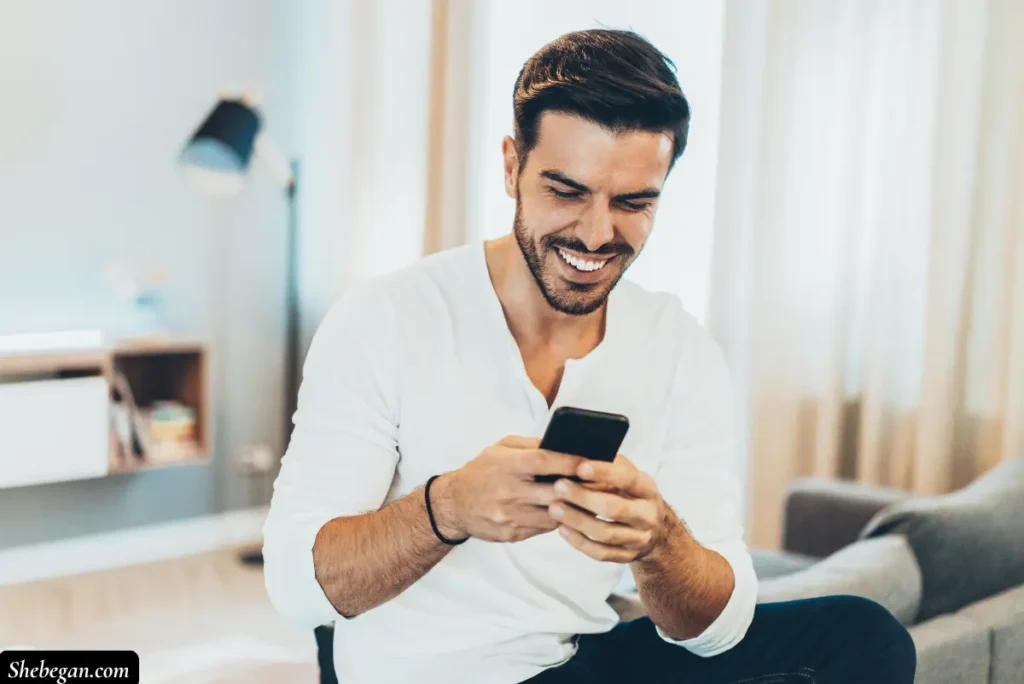 Texts Your Man Will Reply to Immediately