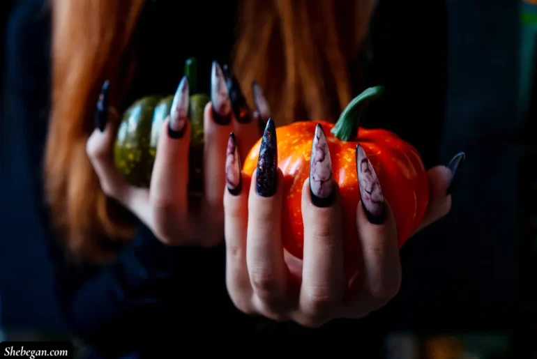 Halloween Nail Designs