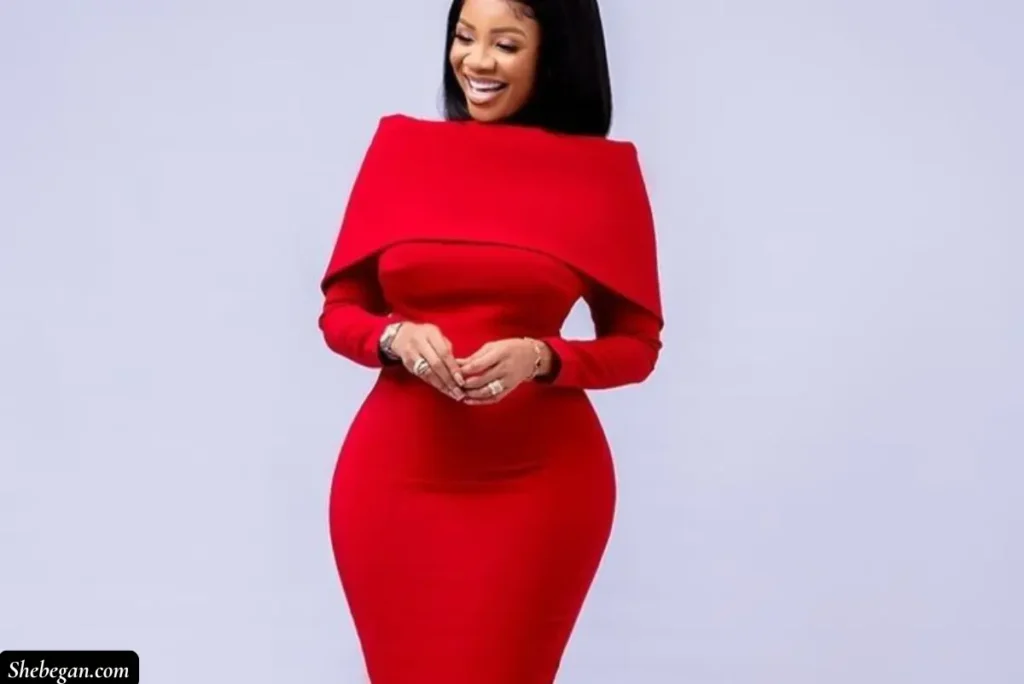 Winter Dress Ideas That Flatter Hourglass Figures