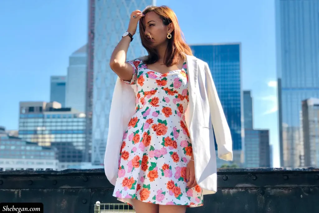 What to Wear with a Sleeveless Dress in Spring