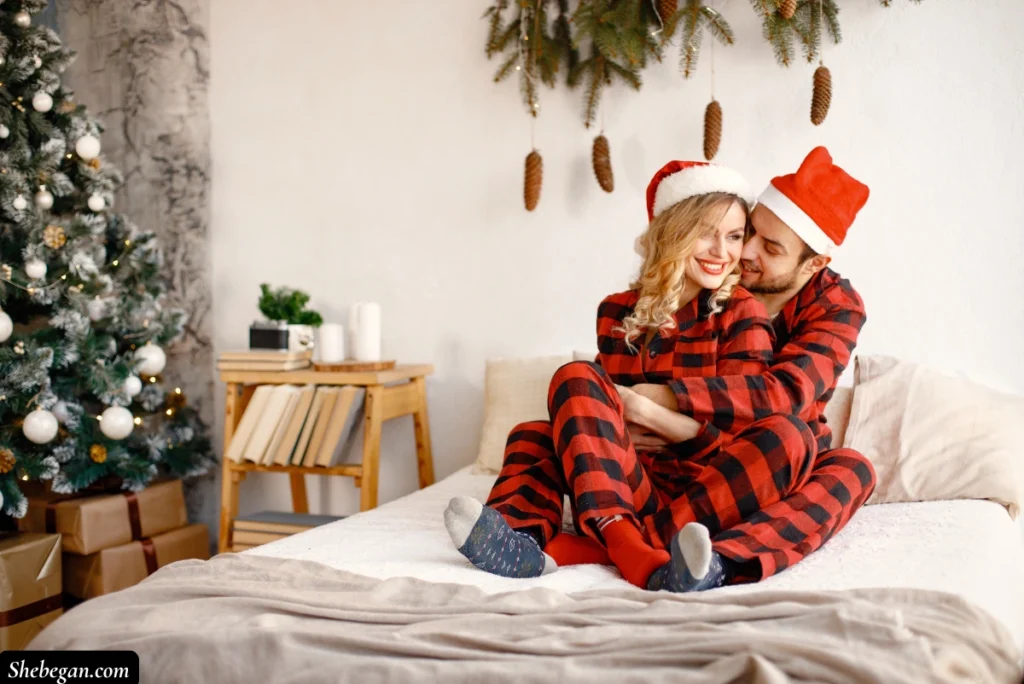 Couple Christmas Photoshoot Outfit Ideas
